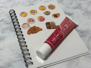 「ぷっくりシール難民」に救いの手 コニシ公式が教える「ボンド活用術」を試してみた