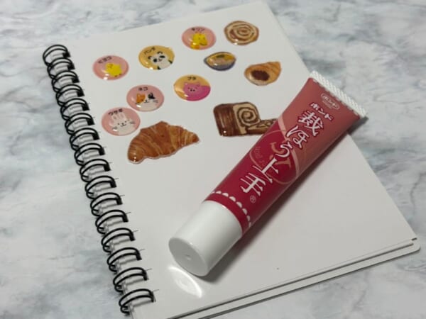 「ぷっくりシール難民」に救いの手 コニシ公式が教える「ボンド活用術」を試してみた