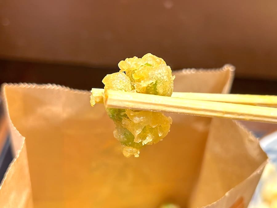 塩を振って食べる