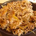 運ばれてきた牛丼キング