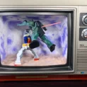ガンダムの名シーンをブラウン管テレビの中に再現　アニメそのまますぎるジオラマ作品に驚嘆