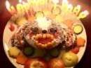 愛犬の誕生日に“狂気のケーキ”を手作り　ホラーすぎて家族が悲鳴