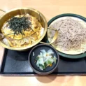 脂肪と好奇心は人一倍！体重110キロ記者、ゆで太郎「倍盛り鍋かつ丼セット」に挑戦