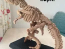 編み物で骨格標本を再現……？すごすぎて理解が追いつかない「T-REXのあみぐるみ」