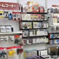 ゲオが「レトロゲーム」の販売を再開 SFCやプレステなど懐かしの名作が全国97店舗に並ぶ